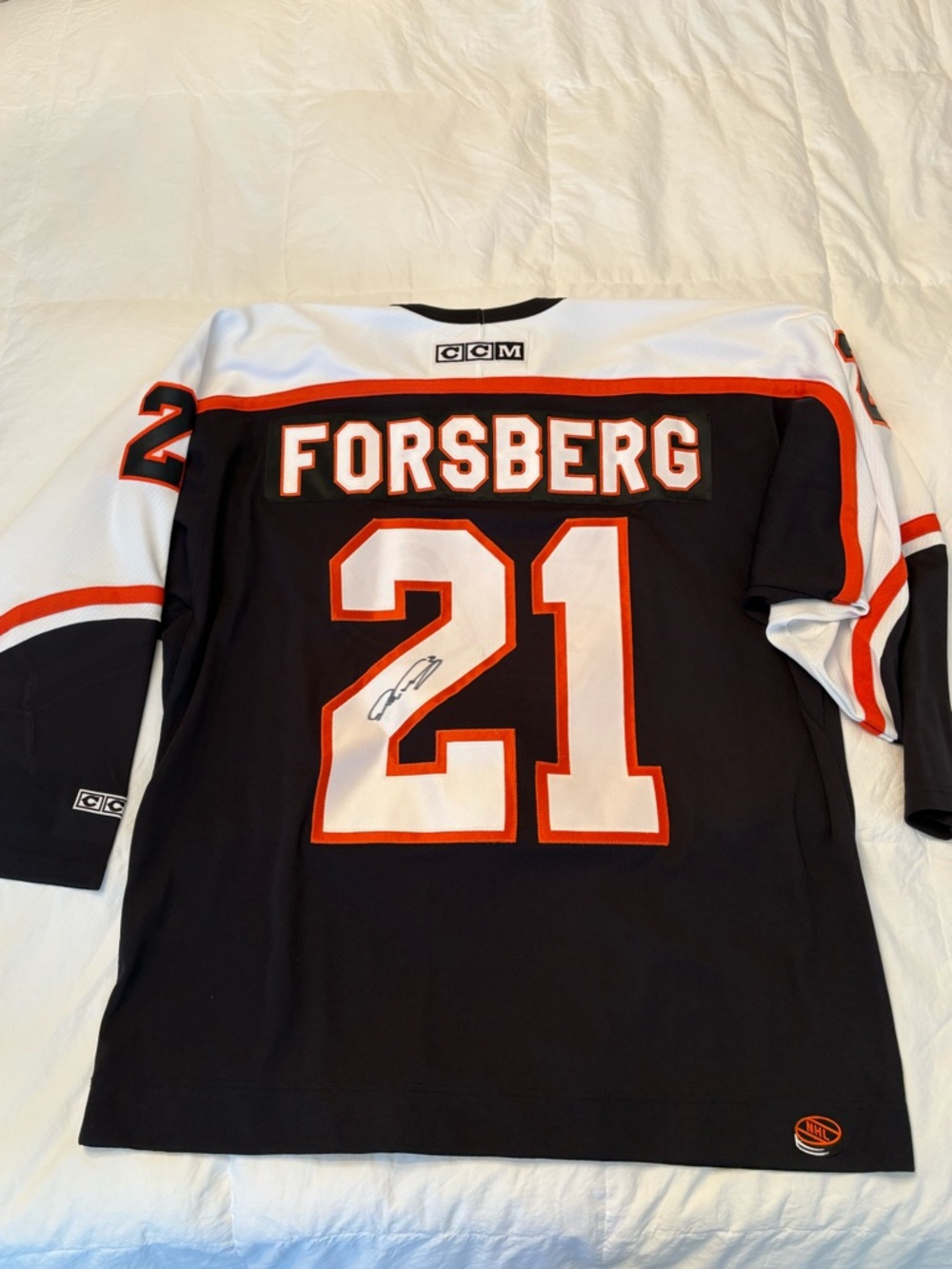 Peter Forsberg Autographed Philadelphia Flyers Jersey